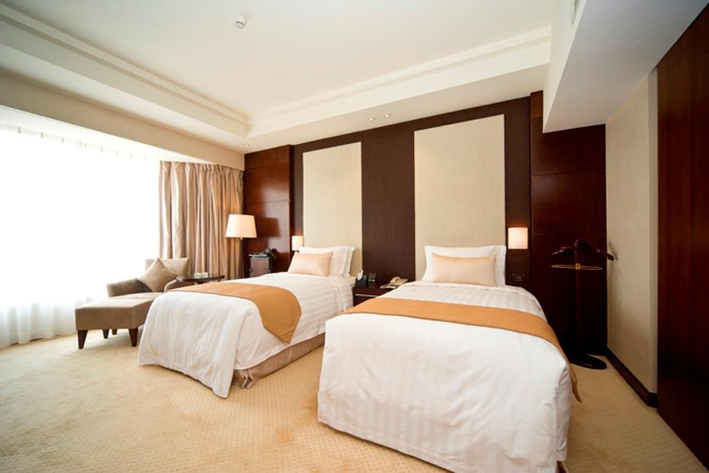 Hotel Fortuna Foshan Room photo