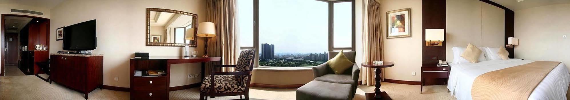 Hotel Fortuna Foshan Exterior photo